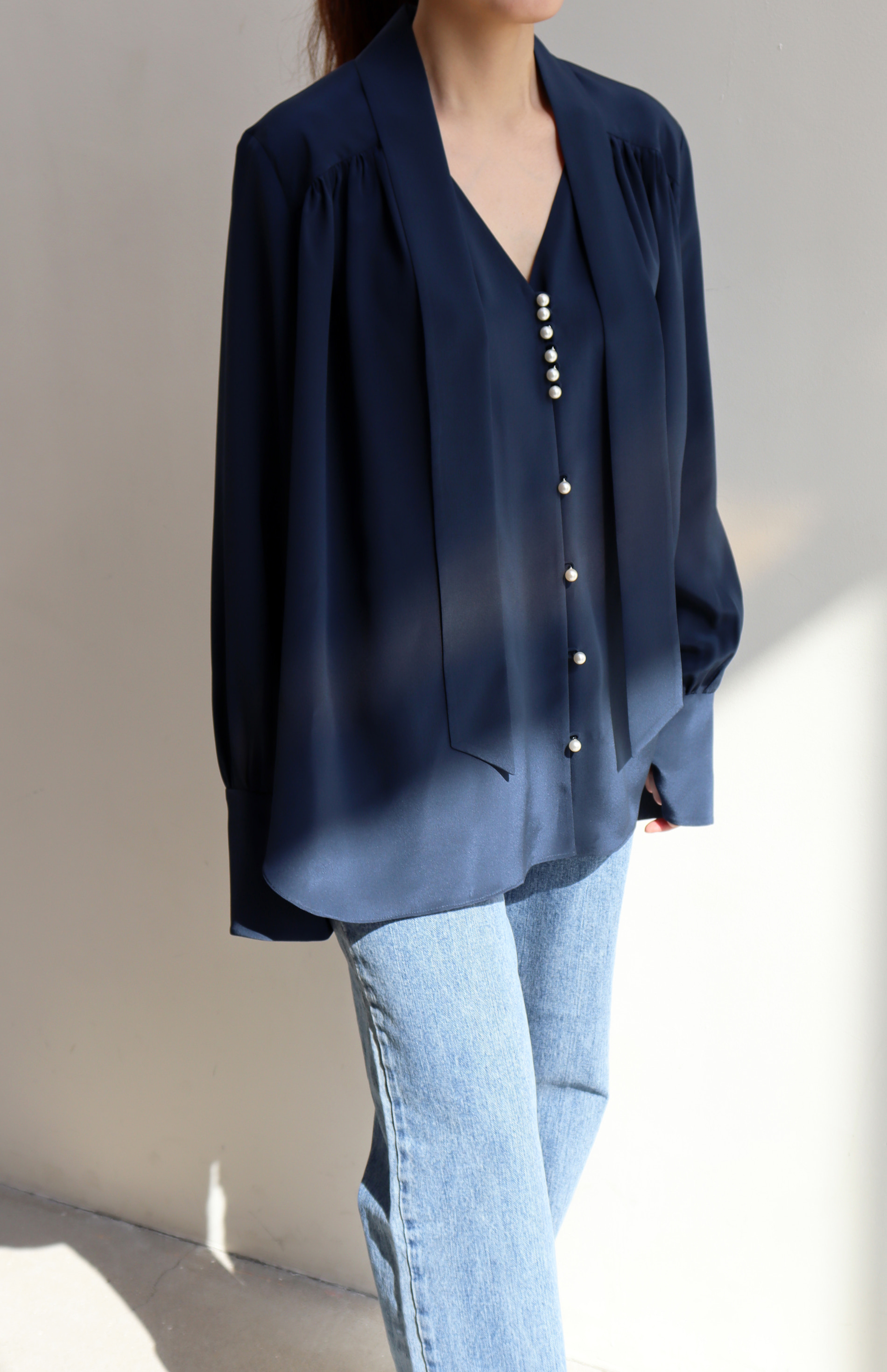 [SPRING 15% OFF] CLASSIC SILK BLOUSE