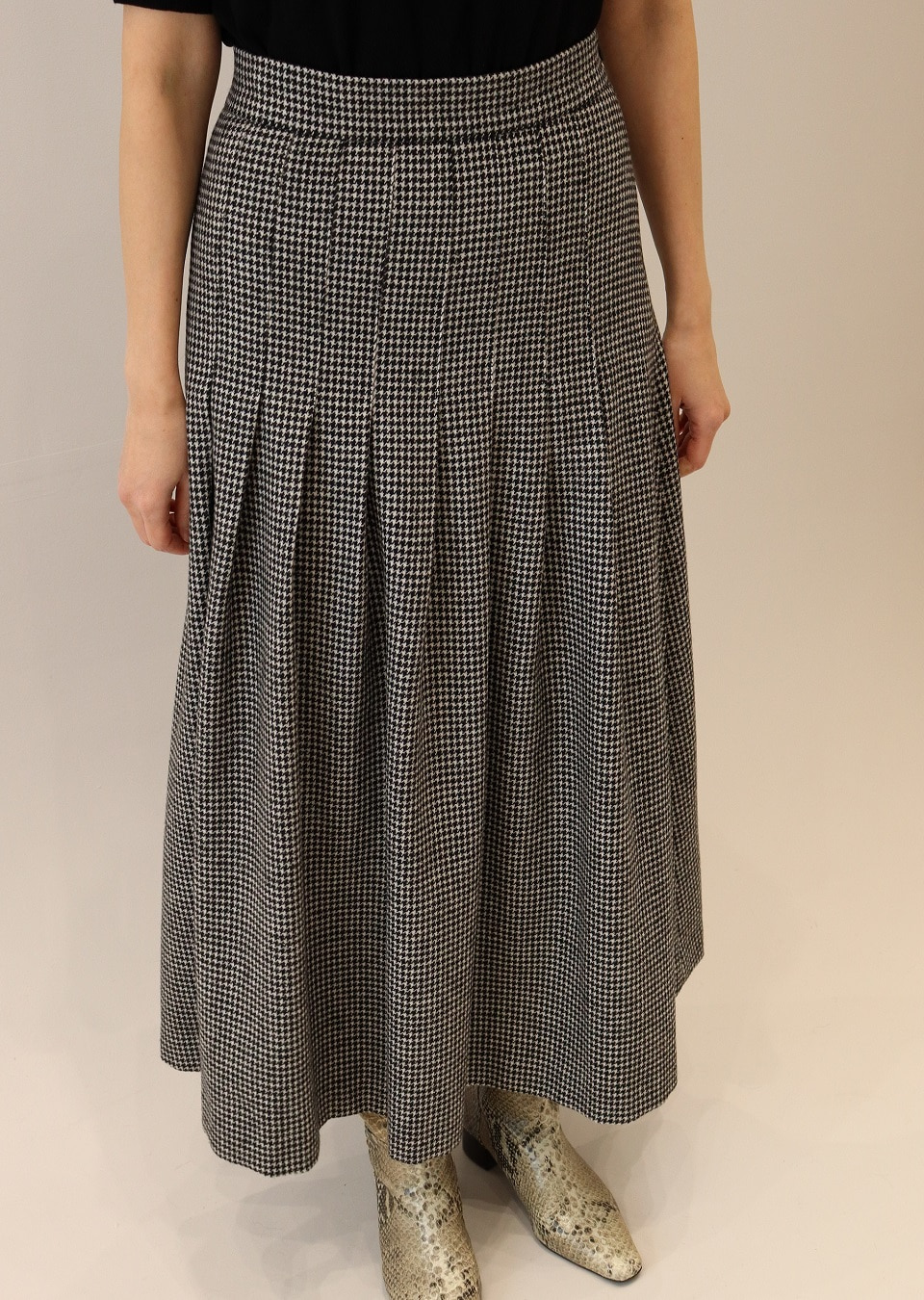 PLEATS FLARE SKIRT _ houndstooth check